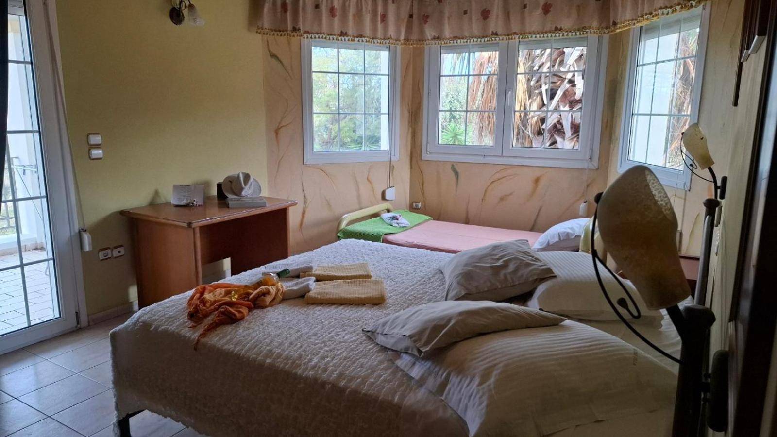Acqui Villa アルゴストリオン エクステリア 写真