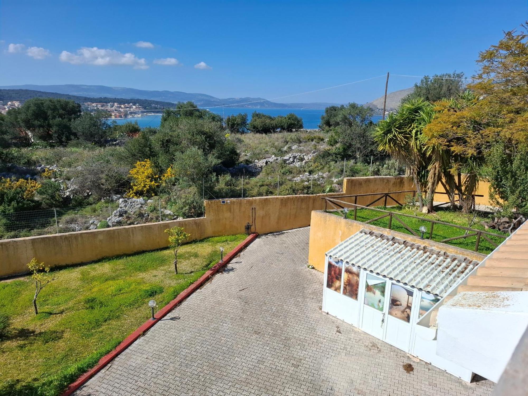 Acqui Villa アルゴストリオン エクステリア 写真