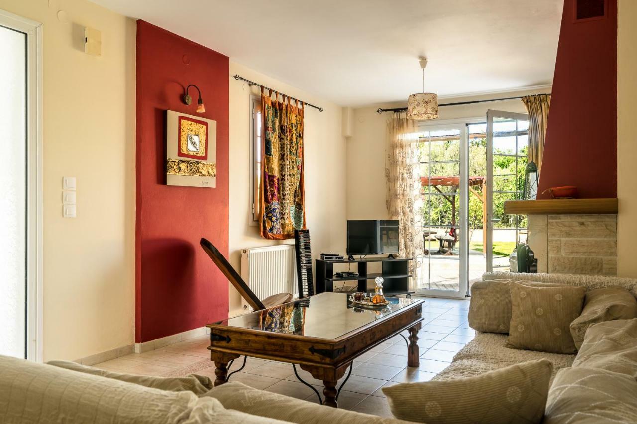 Acqui Villa アルゴストリオン エクステリア 写真